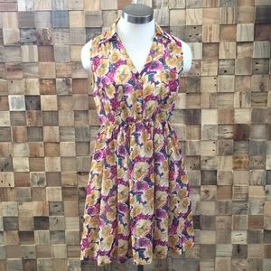 Xtaren Collared Floral Dress